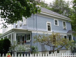 2027 Commonwealth Ave, Newton, MA 02466-2005