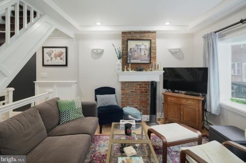 1910 Alder St, Philadelphia PA  19148-2365 exterior