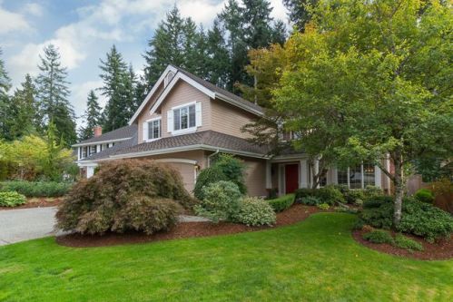 3010 215 St, Bothell WA  98021-7062 exterior