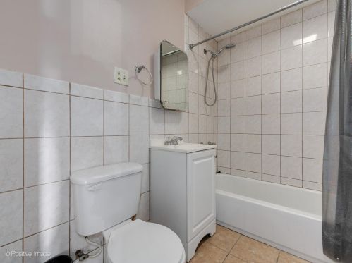 3319 Evergreen Ave, Chicago IL 60651-2308 exterior