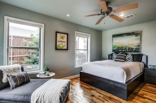 8650 Daytonia Ave, Dallas TX 75218-4115 exterior