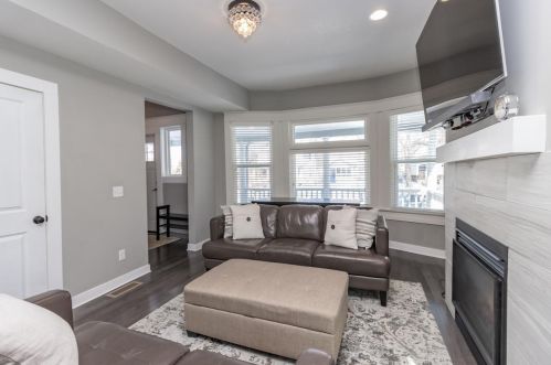 956 Dayton Ave, Saint Paul MN 55104-6544 exterior