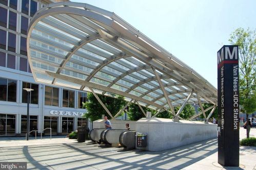 4600 Connecticut Ave, Washington DC  20008-5739 exterior