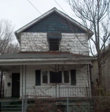 8008 Spafford Rd, Cleveland OH  44105-3859 exterior