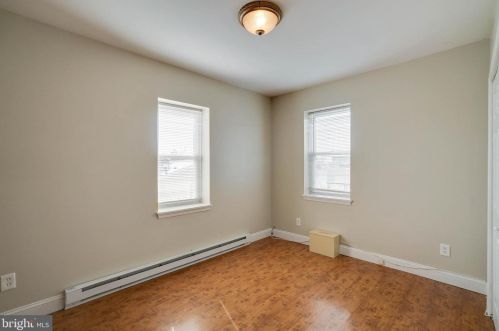 929 6 St, Philadelphia PA 19123-1405 exterior