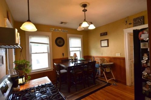 109 Heywood St, Worcester MA 01604-3944 exterior