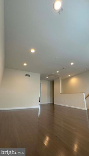 115 Allen St, Philadelphia PA 19125-4101 exterior