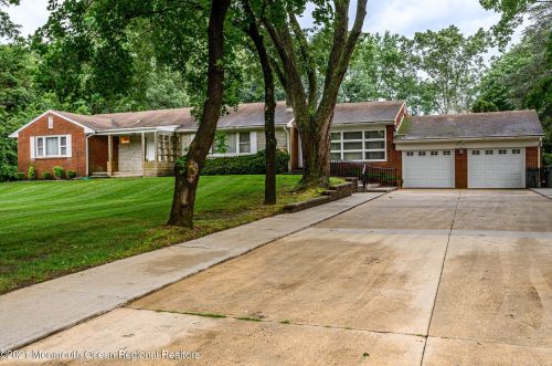 494 Frank Applegate Rd, Jackson Twp, NJ 08527-4219