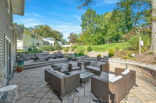 36 Aspen Rd, Town Center NJ 07052-1201 exterior