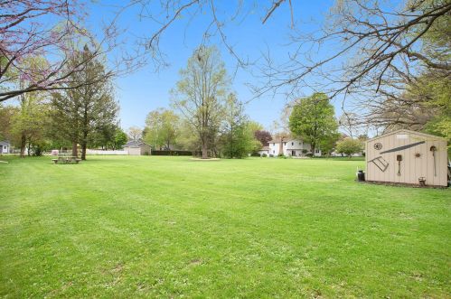 6734 Oakland Dr, Kalamazoo MI 49024-3343 exterior