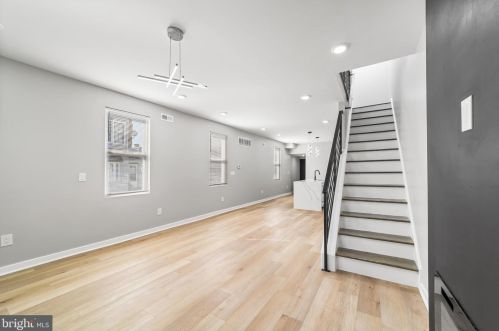 3734 Dungan St, Philadelphia PA  19124-5524 exterior