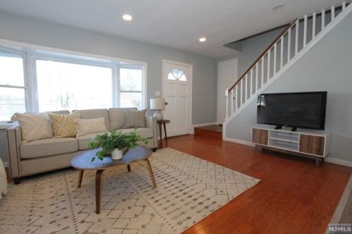 101 Hillside Dr, Paterson NJ  07508-2852 exterior