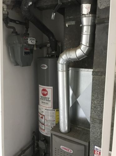 7923 Dobson Ave, Chicago IL 60619-4409 exterior