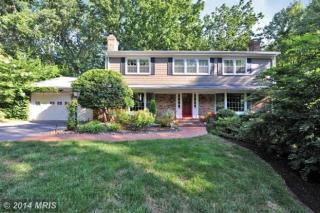 1722 Hollinwood Dr, Alexandria VA  22307-1926 exterior