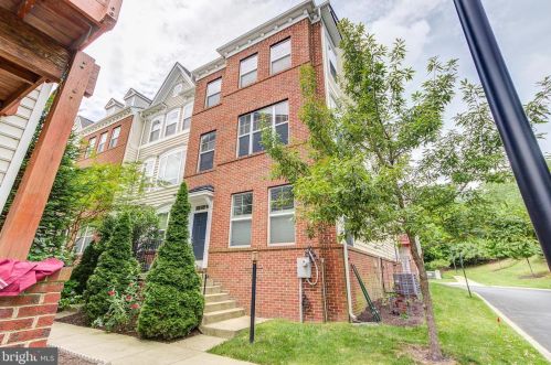 420 Ava Way, Washington DC  20017-3103 exterior