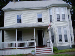 17 Carleton St, Newton, MA 02458-1604