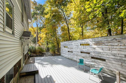 2020 Grand Ave, Kalamazoo MI 49006-4306 exterior