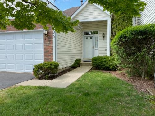 706 Duvall Dr, Bull Valley, IL 60098-7011