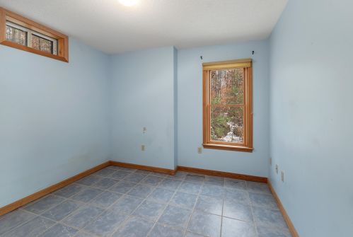 331 Queen St, Concord NH 03303-1118 exterior