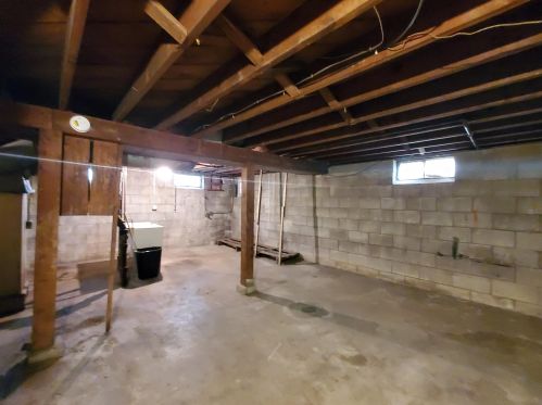 5680 60th St, Milwaukee WI  53218-2428 exterior