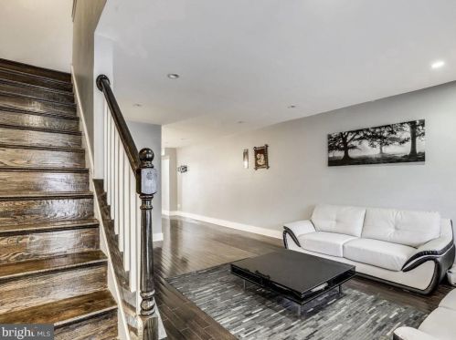 2232 16th St, Washington DC  20020-4302 exterior