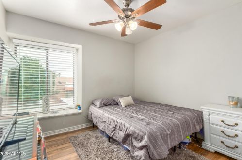 8427 34th Ave, Phoenix AZ  85051-5952 exterior