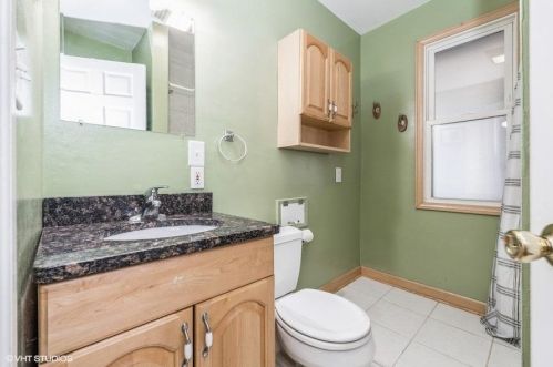 1451 72, Milwaukee WI 53214-4701 exterior