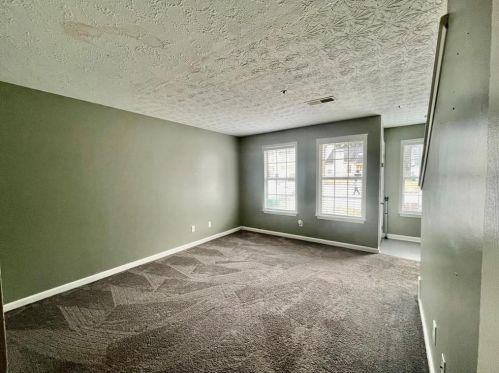 2337 Wellington Cir, Lithonia GA  30058-8964 exterior