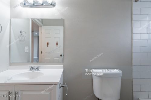 6161 15th St, Tucson AZ 85701-2417 exterior