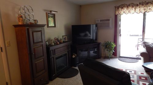 21 Burns Ave, Concord NH 03301-6133 exterior