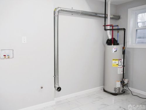 38 Wall St, Metuchen NJ  08840-2858 exterior