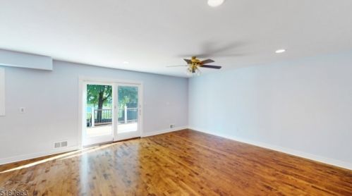 6 Malanga Ct, Scotch Plains NJ exterior