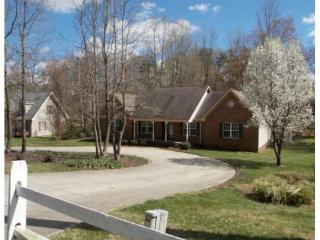 401 Brookside Dr, Burlington, NC 27217-9726