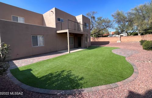 10210 Fox Hunt Ln, Tucson AZ  85737-6930 exterior