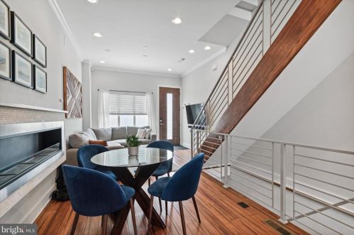 2023 Gerritt St, Philadelphia PA  19146-4517 exterior