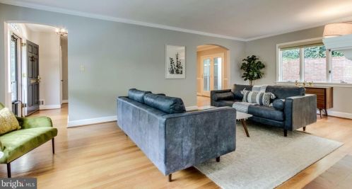 3309 Old Dominion Blvd, Alexandria VA 22305-1319 exterior