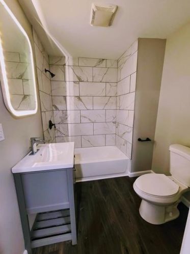 507 Main St, Pittsburgh PA 15215-2138 exterior