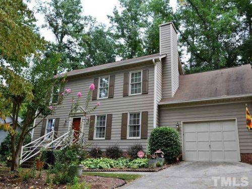 403 Pinewood Dr, Apex, NC 27502-1645