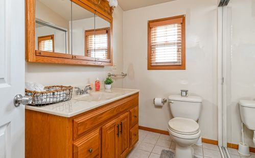 746 Centre Ave, Pittsburgh PA 15202-1712 exterior