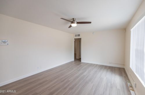 8352 3rd St, Phoenix AZ  85020-3404 exterior