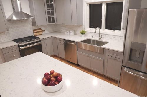 22 Shady Tree Ln, Poughkeepsie NY 12603-1445 exterior