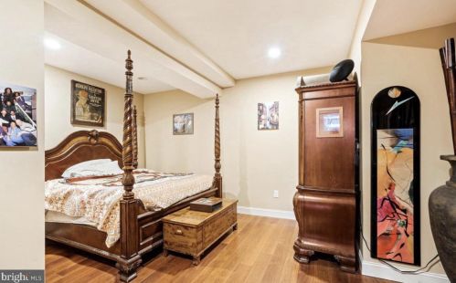 17 Fieldcrest Dr, Columbus NJ  08022-1959 exterior