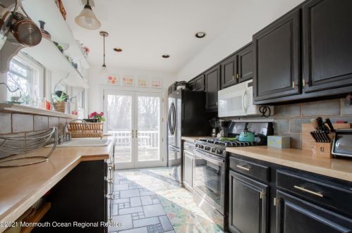 60 Chestnut St, Red Bank NJ exterior