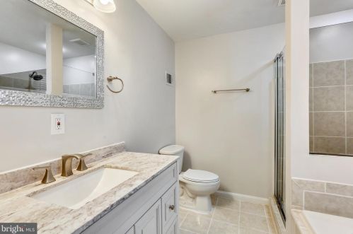 10409 Gainsborough Rd, Rockville MD 20854-2510 exterior