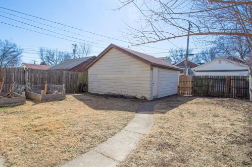 5236 Delor St, Saint Louis MO 63111-1643 exterior