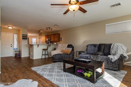 3021 Imagination Dr, Tucson AZ  85730-1271 exterior