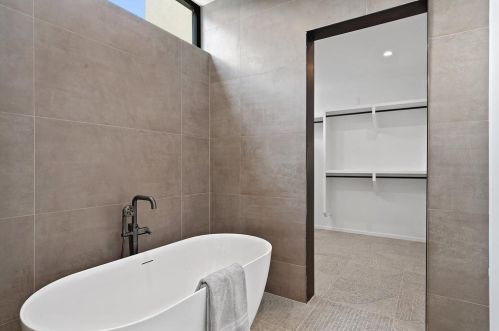 703 Fletcher St, Austin TX exterior