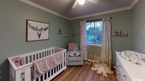 5229 Crus Corvi Rd, Taylorsville UT 84081-5214 exterior