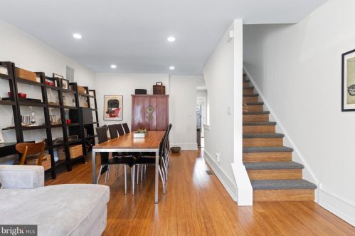 2137 Christian St, Philadelphia PA  19146-1209 exterior