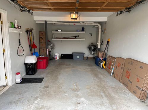 64 Frd Lndg Dr, Dover NH 03820-4552 exterior